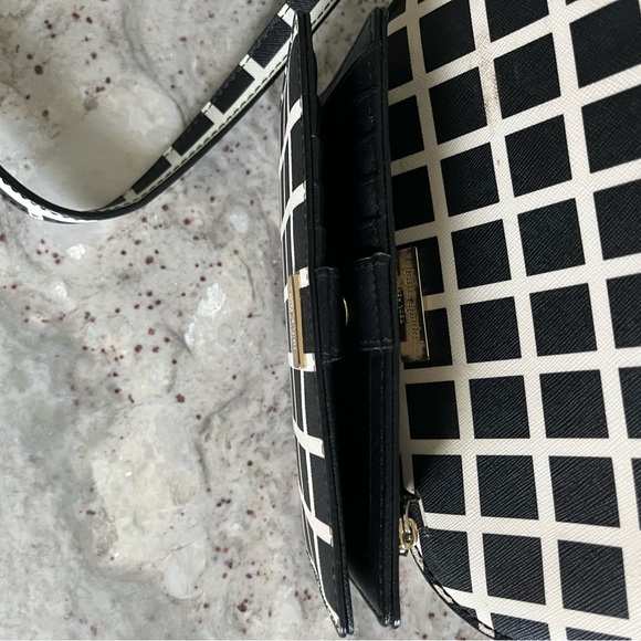 Kate Spade Black and White Checkered Crossbody Bag and wallet - Picture 5 of 9
